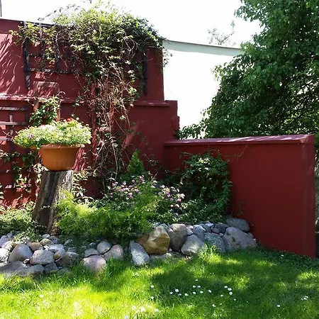 Holiday home Domek Maja *